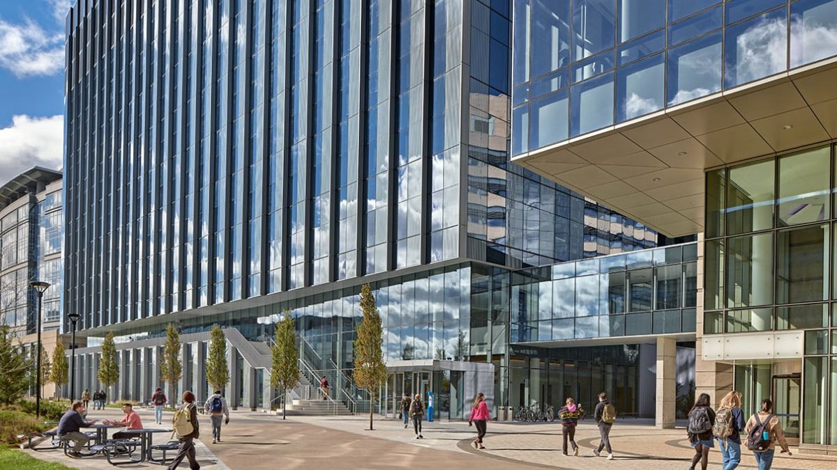 DiMare Center UMass Chan Medical School