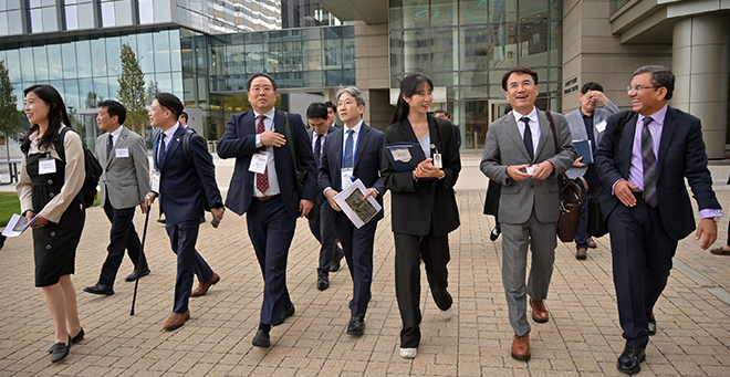 Jatin K. Dave giving a tour of the UMass Chan campus with members of the South Korean delegation